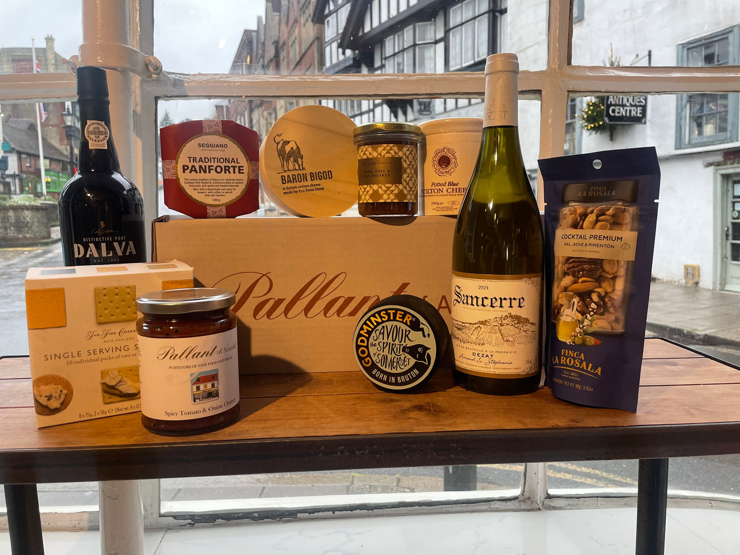 The Pallant Cheese and Wine Hamper